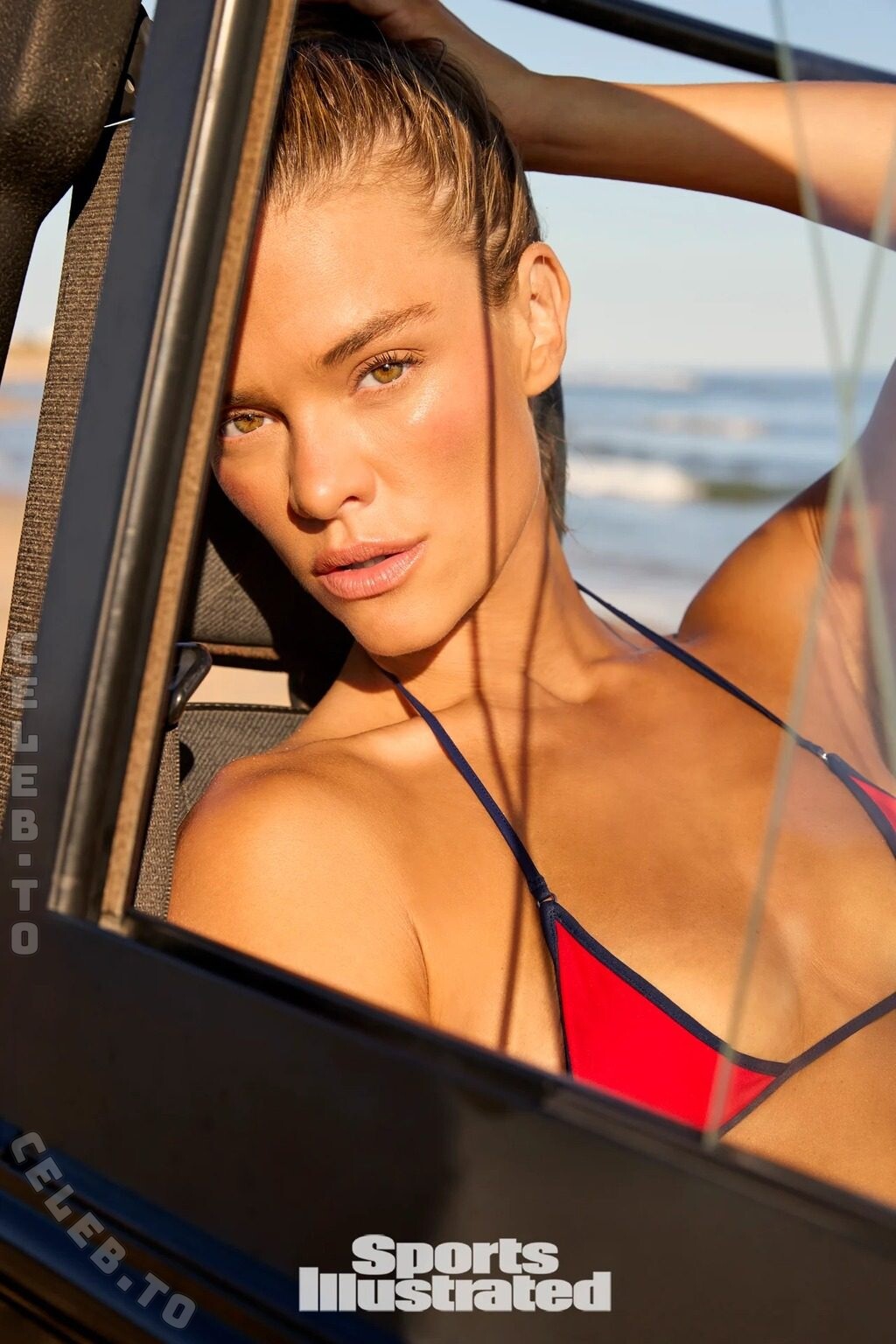 Nina Agdal nude photo 18