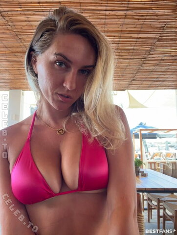 Nina Berger photo 1
