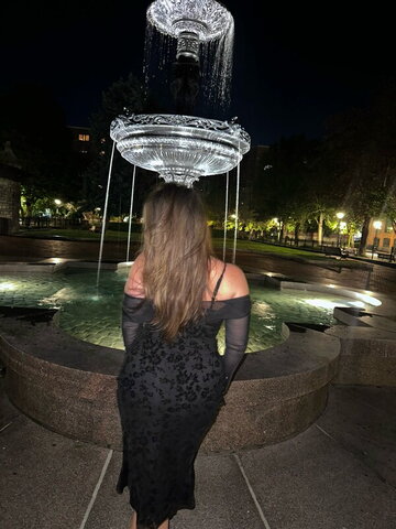Nina Courtwright photo 5
