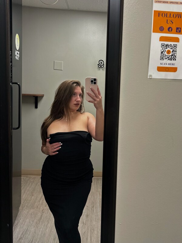 Nina Courtwright nude photo 4