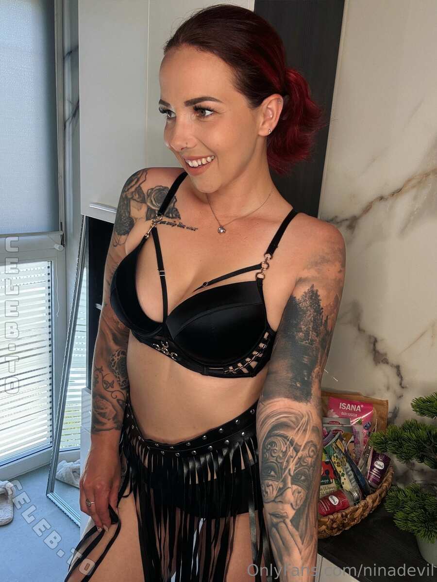 Nina Devil nude photo 2