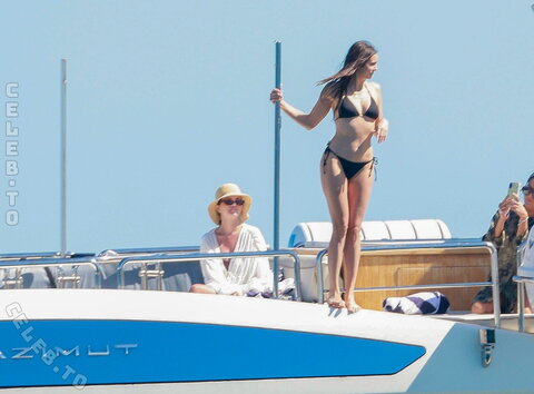 Nina Dobrev nude photo 26