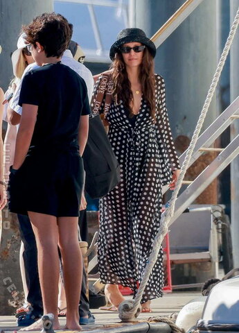 Nina Dobrev nude photo 8