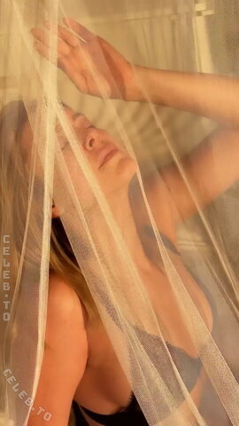 Nina Ensmann nude photo 27