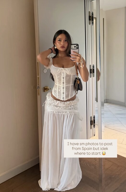 Nina Gessler nude photo 2