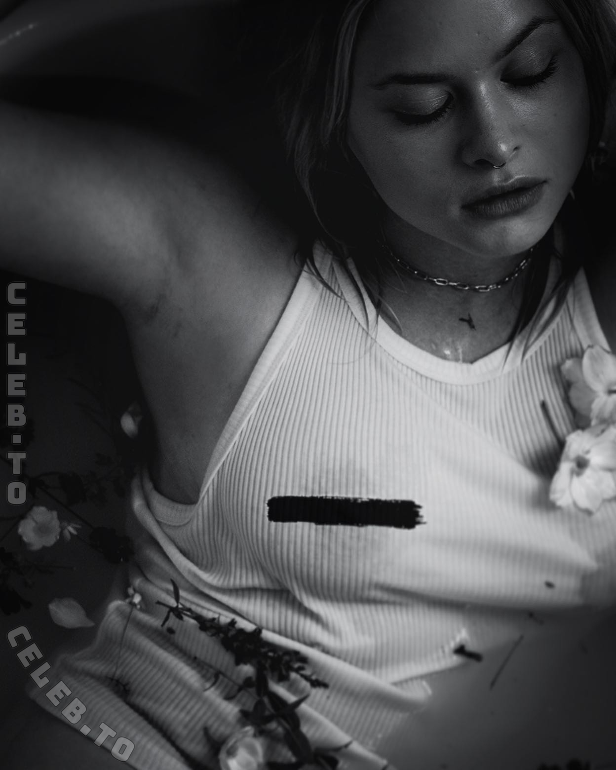 Nina Heller nude photo 1