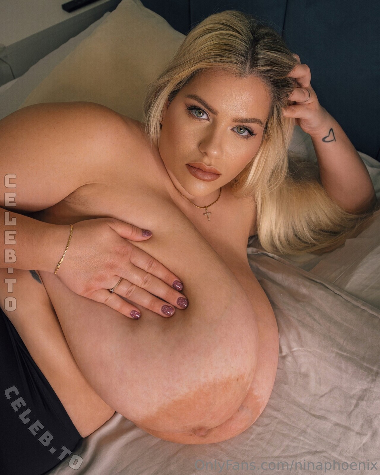 Nina Phoenix nude photo 1