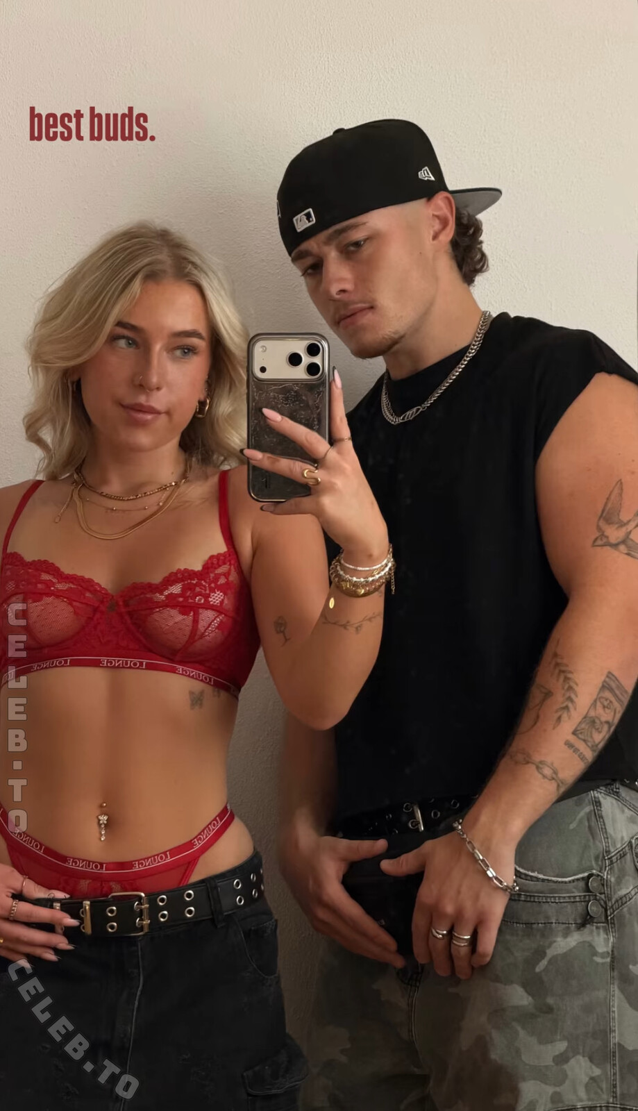 nina.kxs nude photo 1