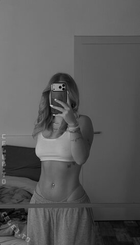 nina.kxs nude photo 40