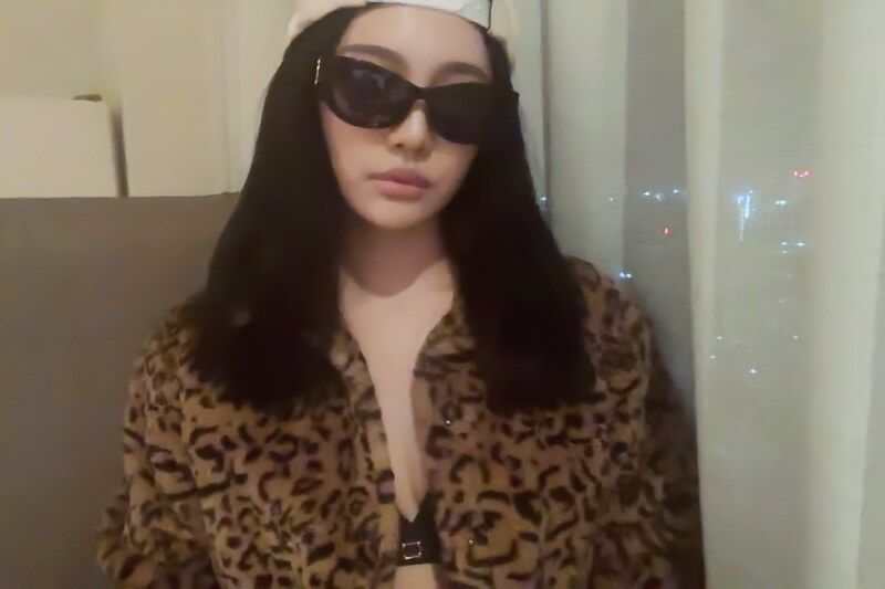 Ningning nude photo 2