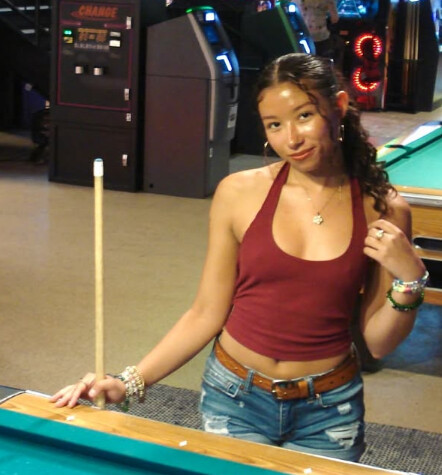 Niya Sengkeo nude photo 9