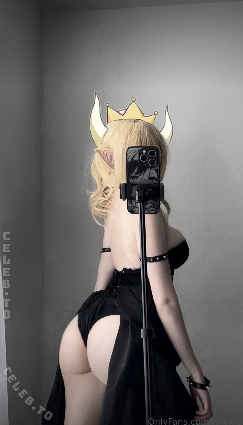 nnyxie nude photo 23