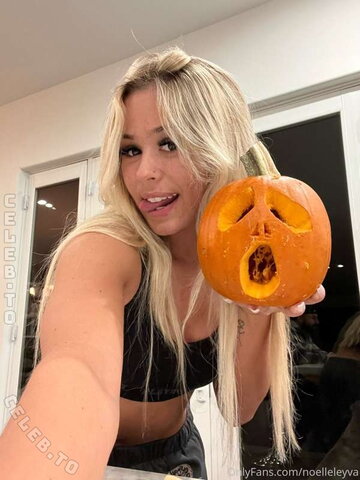 Noelle leyva nude photo 15