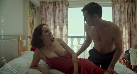 Noémie Merlant nude