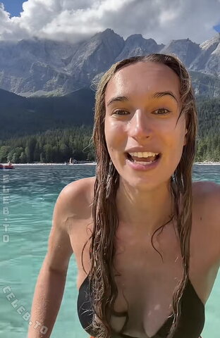 Nona kanal nude photo 16
