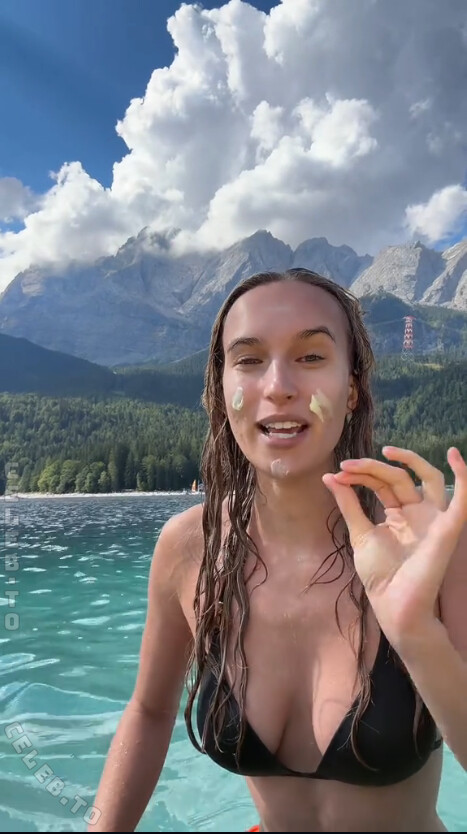 Nona kanal nude photo 5