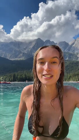 Nona kanal nude photo 2