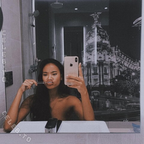 Nona Sobo nude photo 22