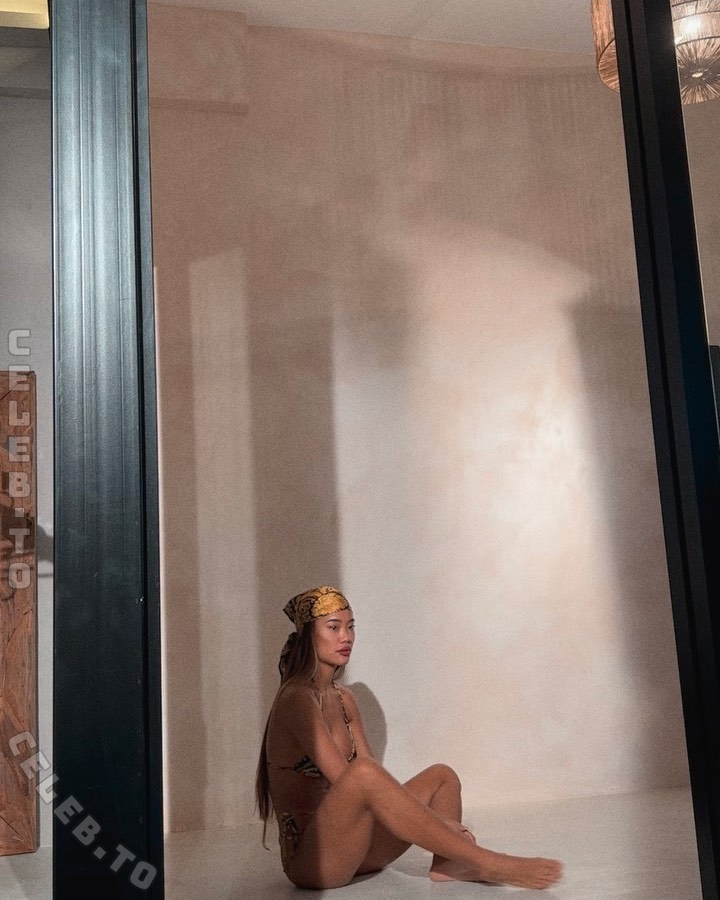 Nona Sobo nude photo 10