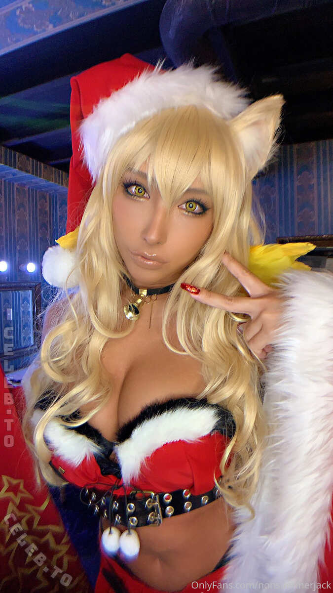 Nonsummerjack nude photo 10