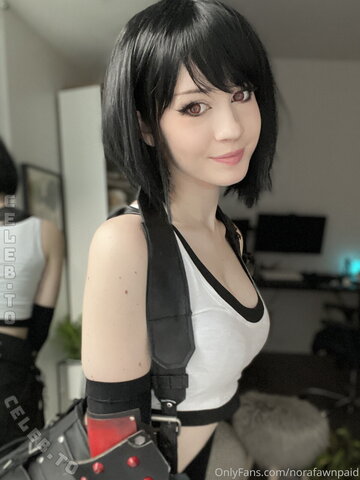 Nora Fawn photo 3