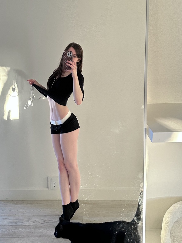 Norafawn nude photo 5