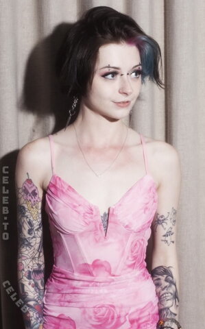 noteasybeinwheezy nude photo 27