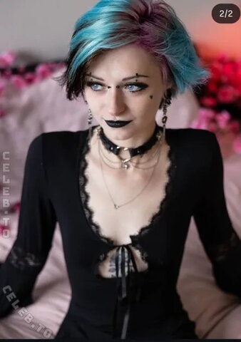 noteasybeinwheezy nude photo 17