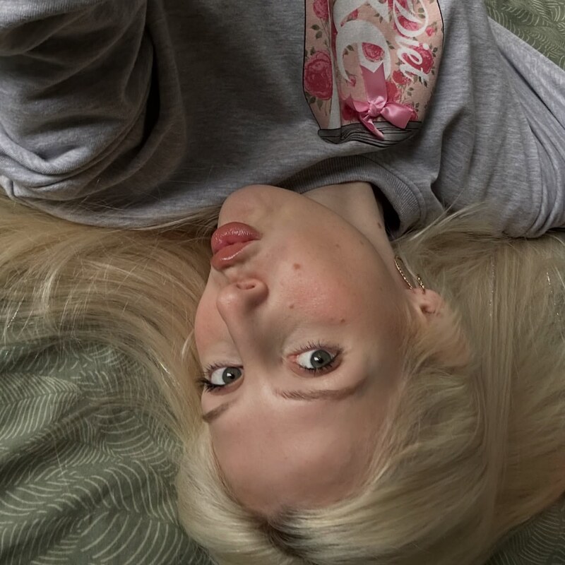 noturavgbl0nde nude photo 8