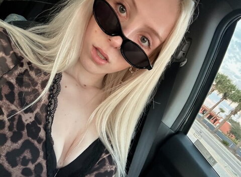 noturavgbl0nde nude photo 87