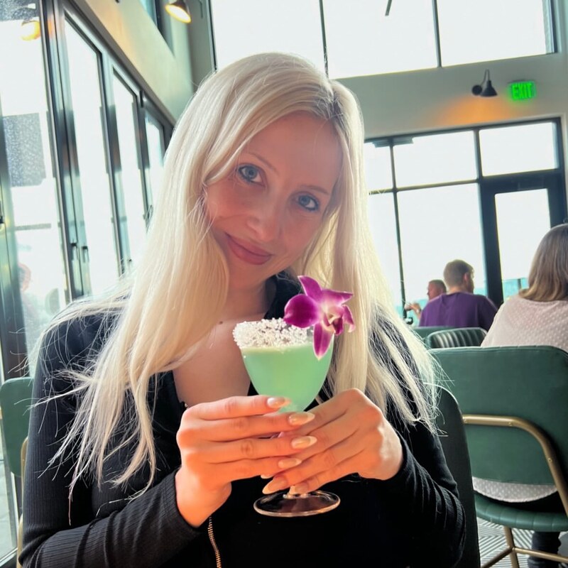 noturavgbl0nde nude photo 22