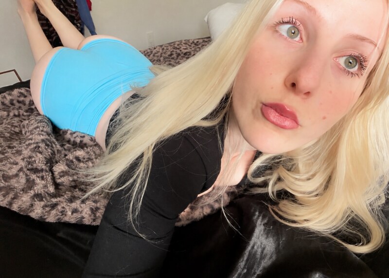 noturavgbl0nde nude photo 37