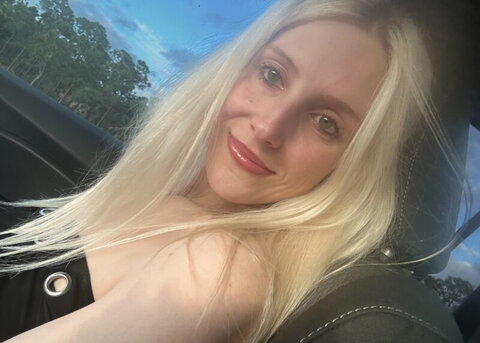 noturavgbl0nde nude photo 59