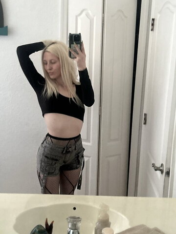 noturavgbl0nde nude photo 41