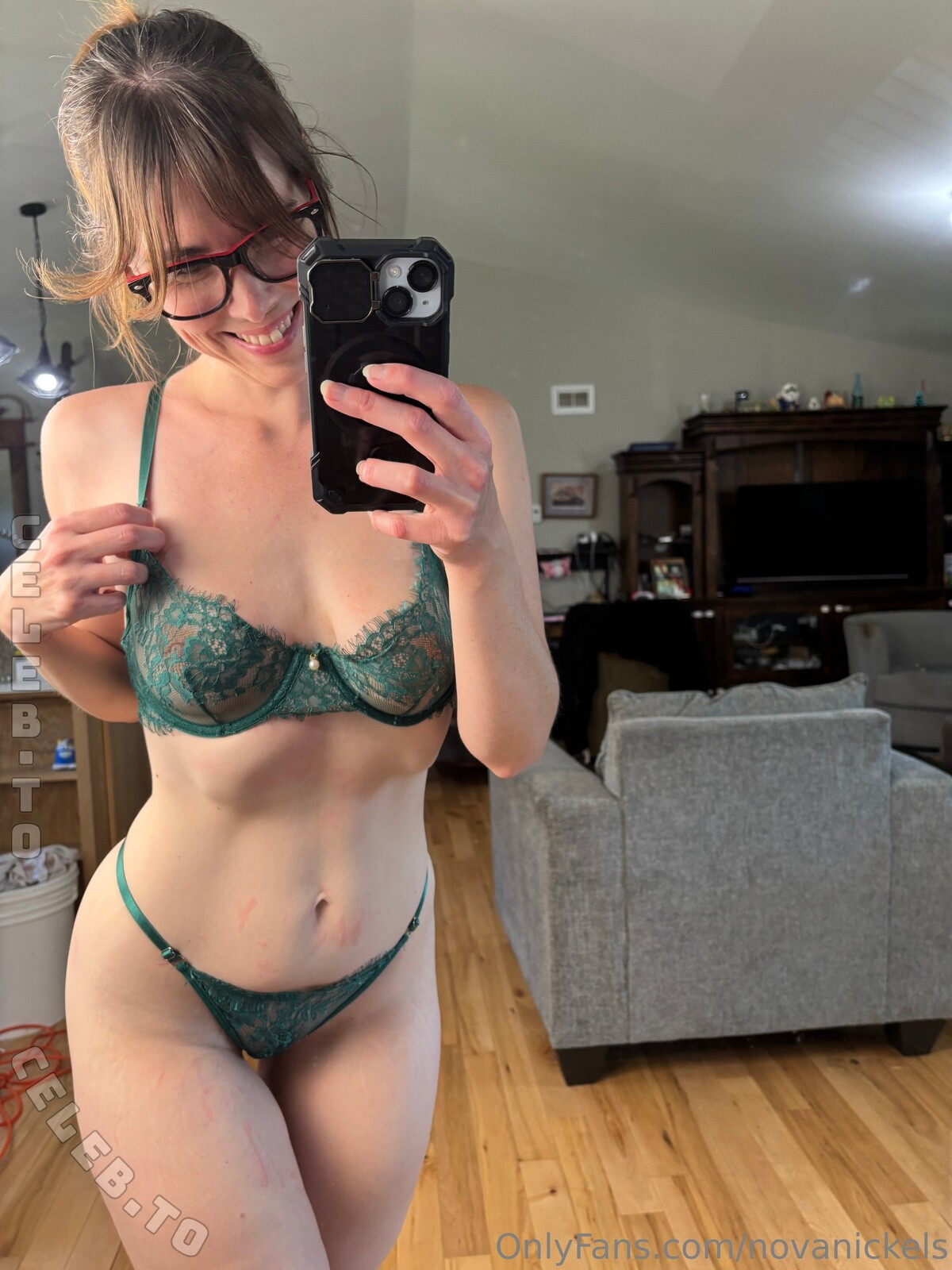 Nova Nickels nude photo 2