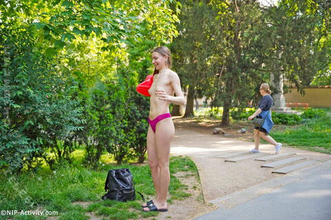 Nude in Public nude photo 1019