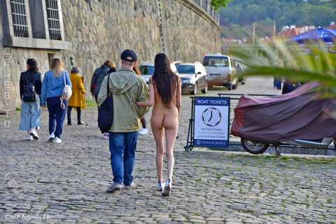 Nude in Public nude photo 272