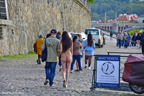 Nude in Public nude photo 268