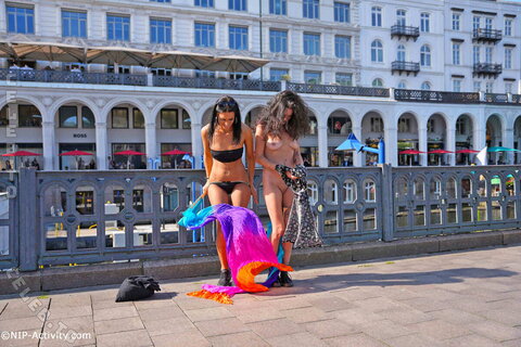 Nude in Public nude photo 200