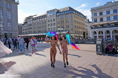 Nude in Public nude photo 176