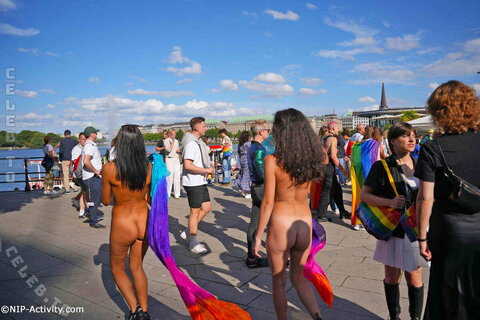 Nude in Public nude photo 34