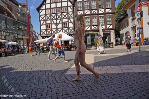 Nude in Public nude photo 12