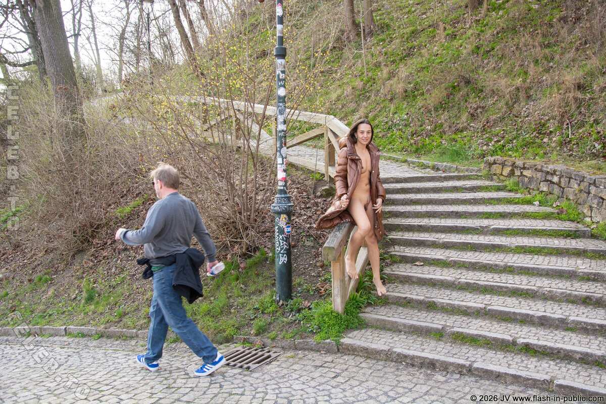 Nude in Public nude photo 16