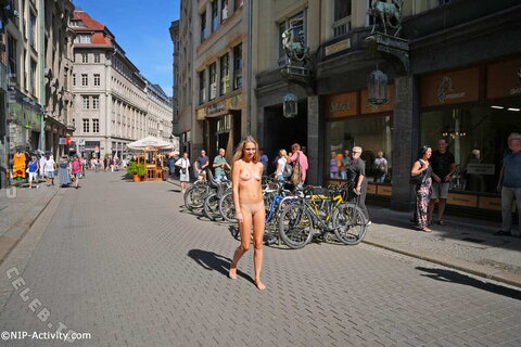 Nude in Public nude photo 137