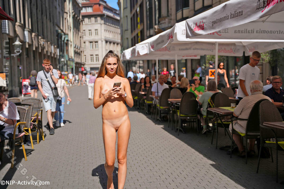 Nude in Public nude photo 3