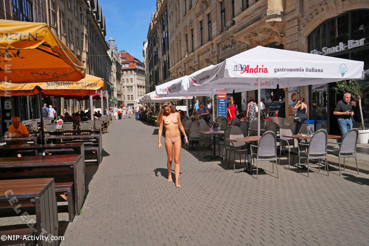 Nude in Public nude photo 15