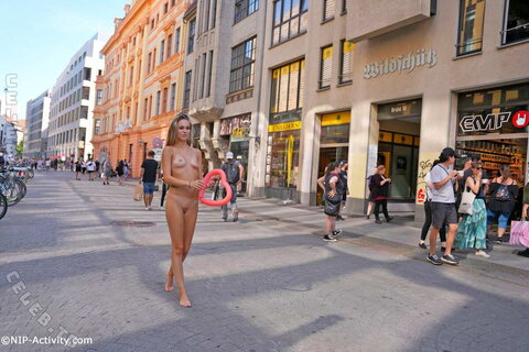 Nude in Public nude photo 85