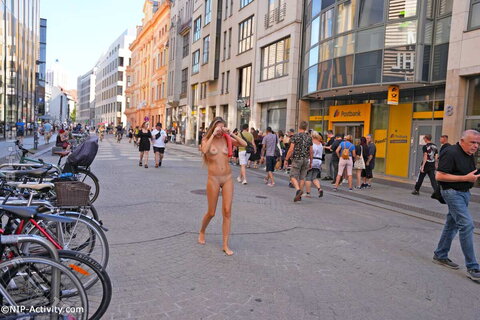 Nude in Public nude photo 78