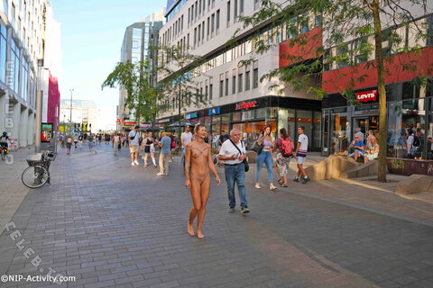 Nude in Public nude photo 228