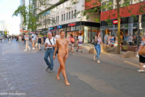 Nude in Public nude photo 226